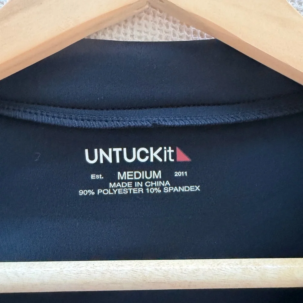UNTUCKit Men's Connolly Water Resistant Tech Dark‎ Jacket